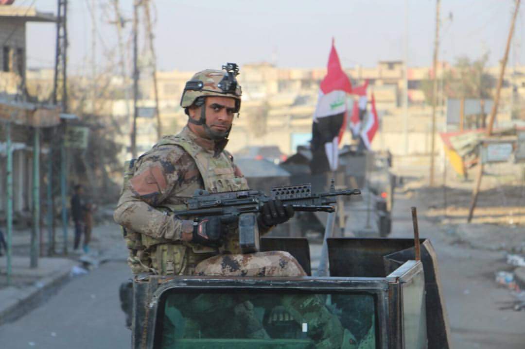 هلاکت تکنسین نظامی تروریست‌ها با تابعیت فرانسوی/ جنگنده‌های F16 عراق، انبارهای داعش را به آتش کشیدند + تصاویر