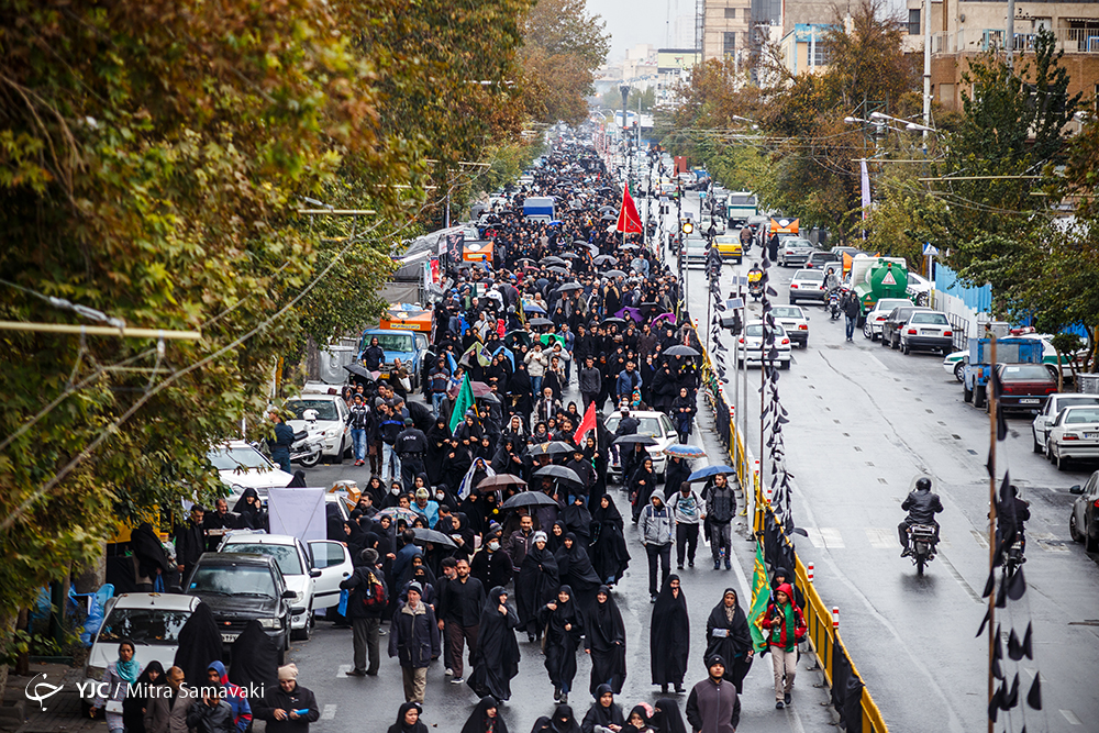 پیاده روی روز اربعین در تهران + عکس