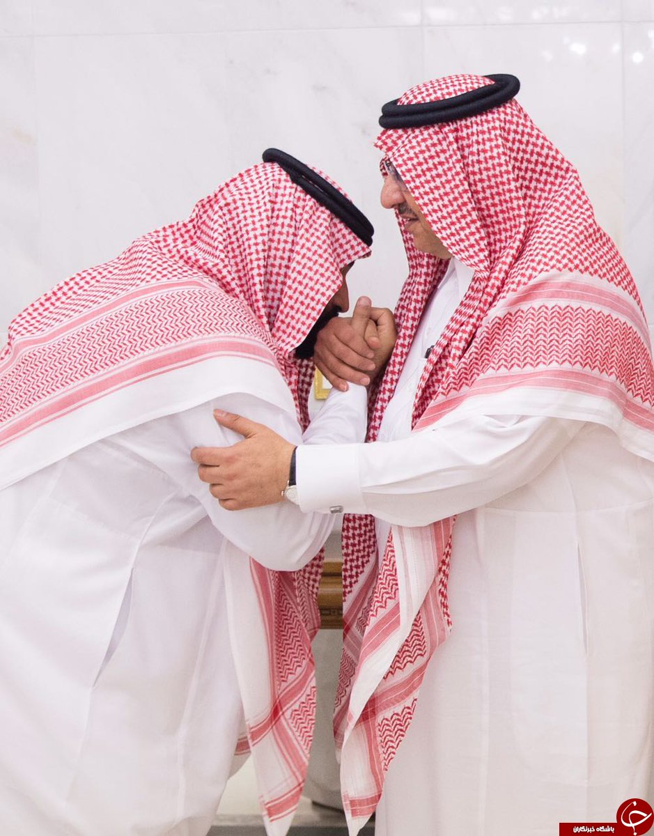 محمد بن سلمان به پای جانشین سابق سعودی افتاد!+ عکس